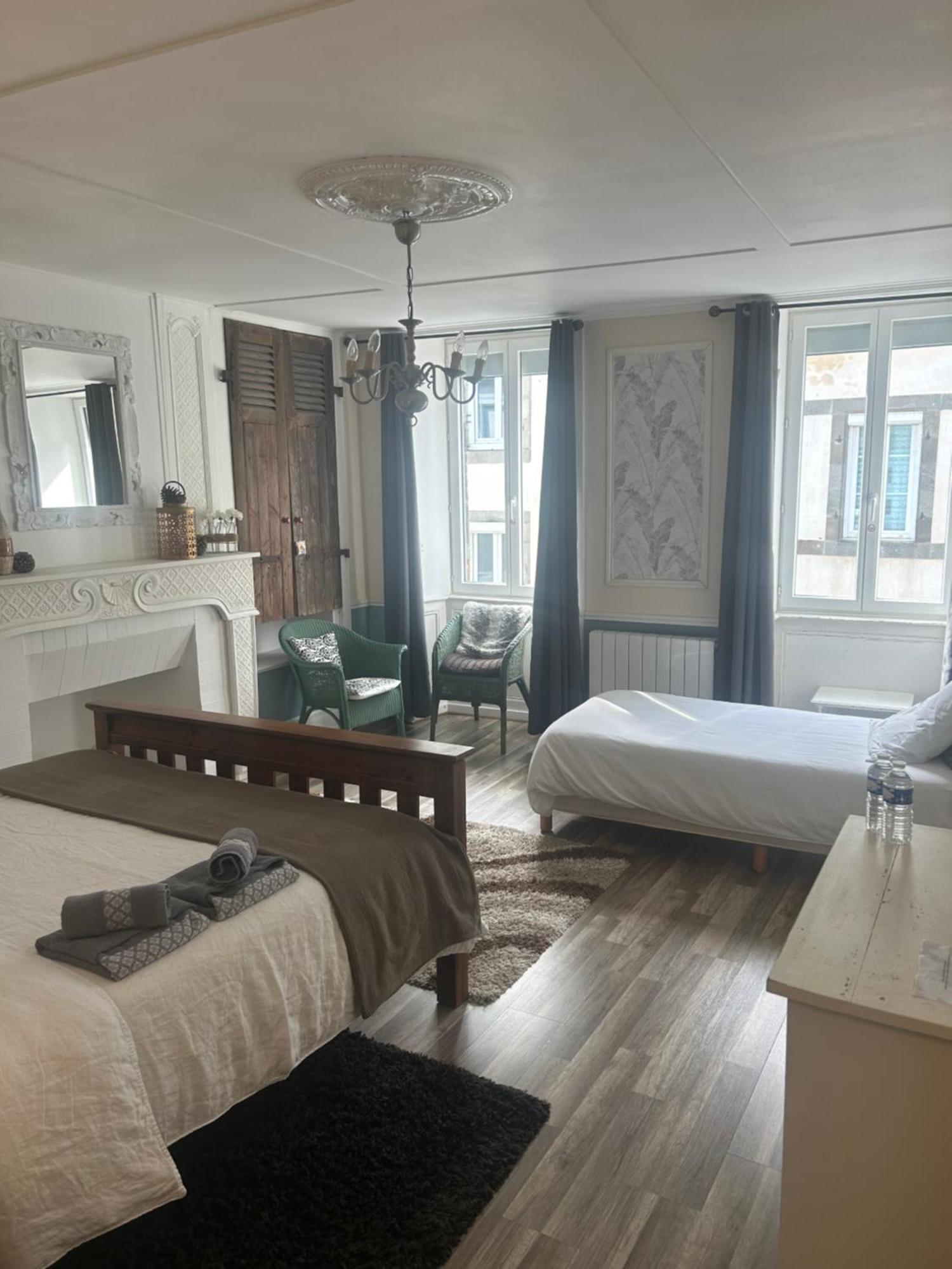 The Lighthouse Chambres A Louer Chateaulin Bagian luar foto